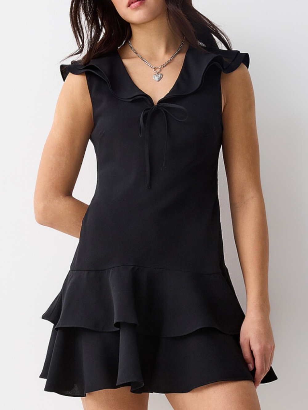 Black crepe ruffle mini dress NWT - Picture 1 of 14